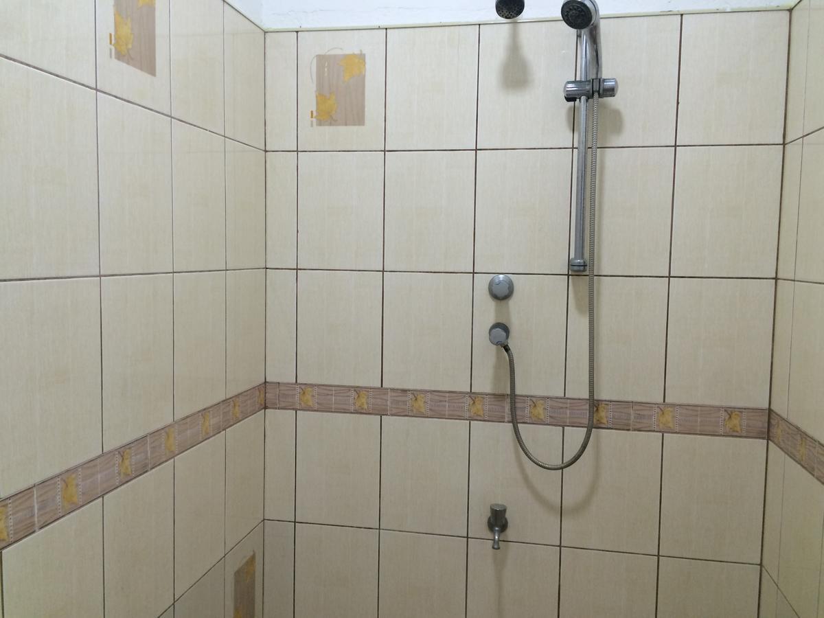 Mountain Wave Hotel And Surfshop هيكادوفا الغرفة الصورة