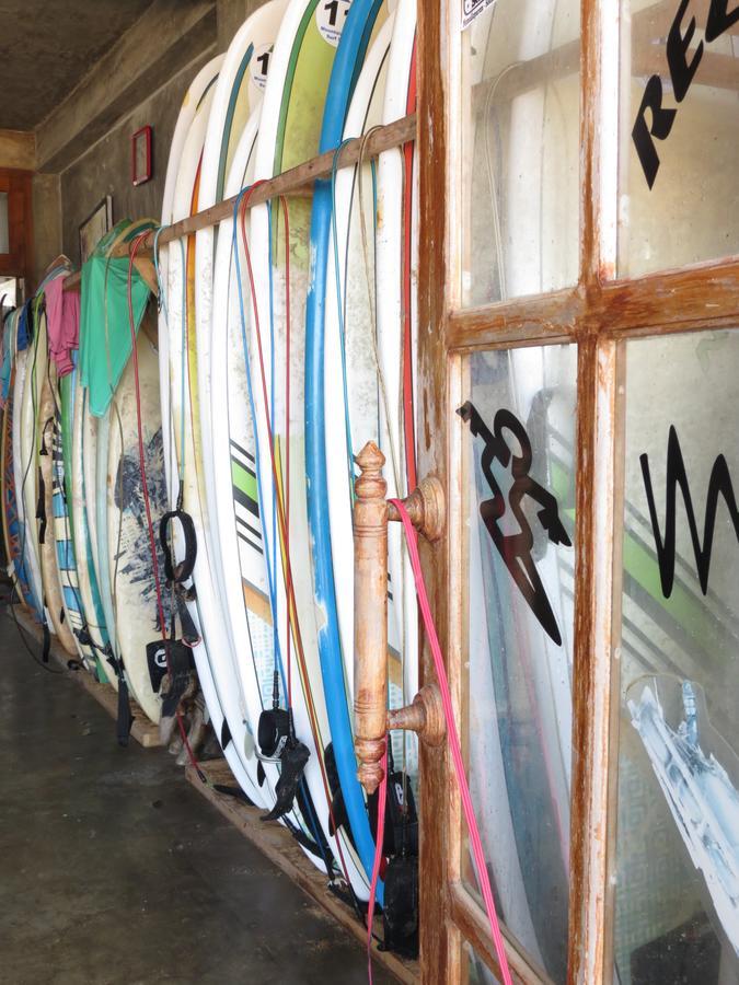 Mountain Wave Hotel And Surfshop هيكادوفا المظهر الخارجي الصورة
